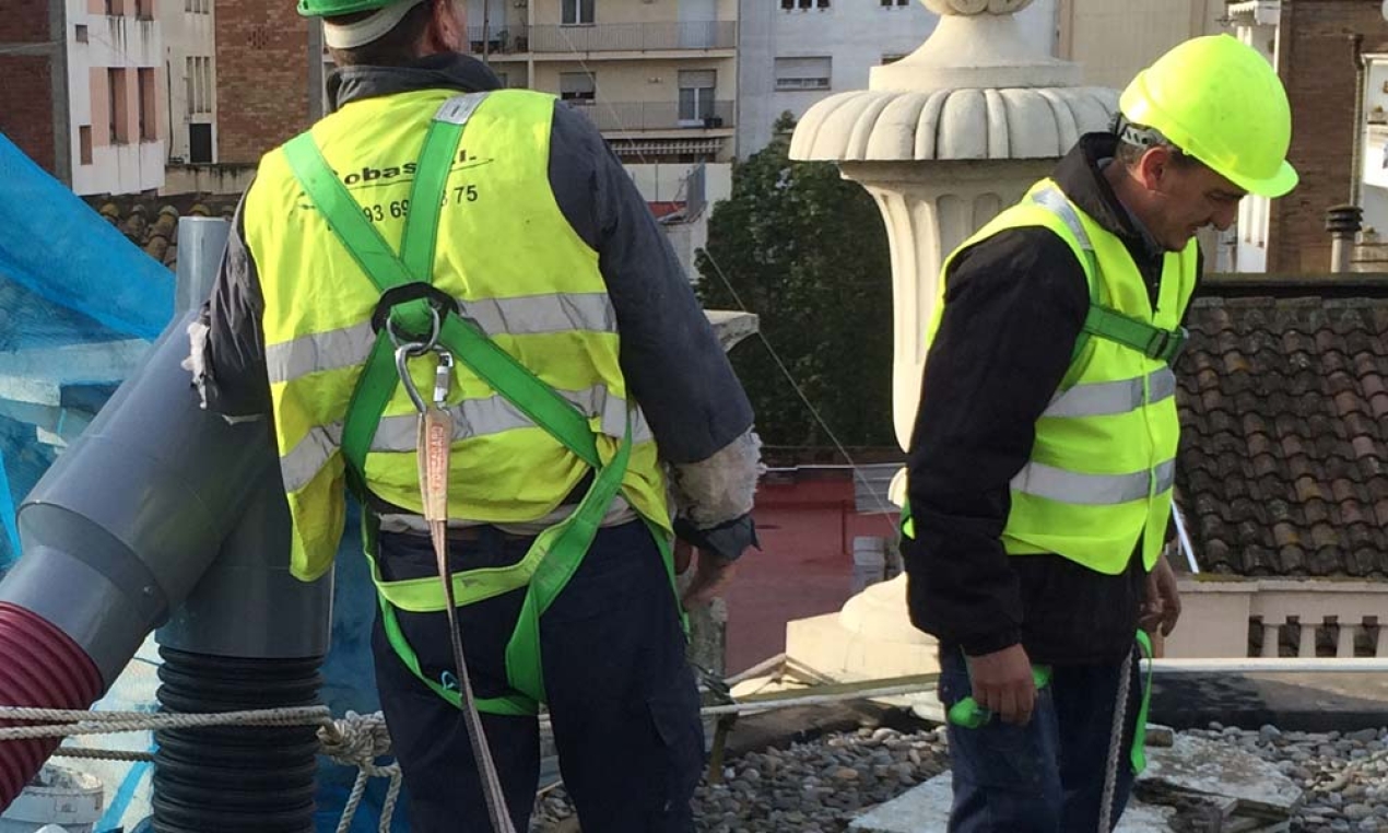 Rehabilitación de fachadas tratamientos anti humedad